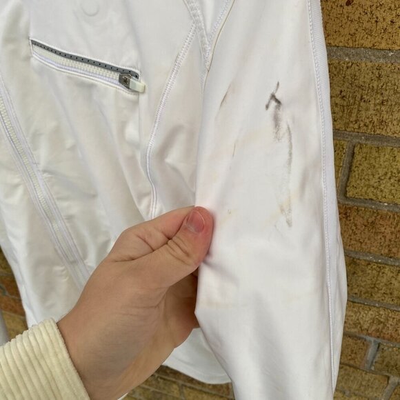 Lululemon Fleece Out Jacket Zipper Vent Yoga Jacket White Size 10 - Picture 8 of 8